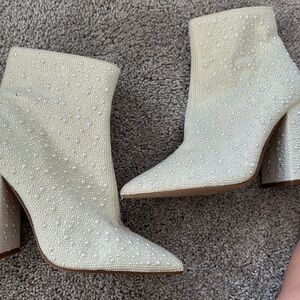 Steve Madden bridal boots white boots